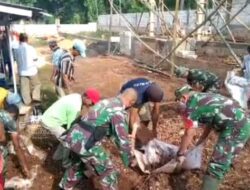 Kegiatan Jumat Barokah, Koramil 0827/20 Sapudi Bersama Warga Dusun Rokkorok Laksanakan Kerja Bhakti
