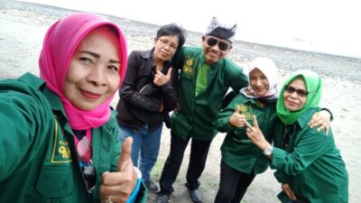 Pantai Cemara Bomo