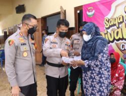 Tinjau Gerai Vaksin Presisi, AKBP Andi Sinjaya Himbau Masyarakat Situbondo Tetap Jaga Prokes Setelah Vaksinasi