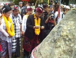Panandatanganan Prasasti Hari Keluarga Bumi di Karangasem, Bali Indonesia