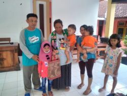 Devi Purnamasari di Kenal Sebagai Orang Yang Dermawan