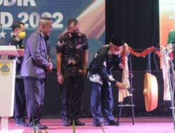 Malam Penganugerahan Disdik Pada Acara Award Tahun 2022
