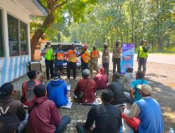 Satlantas Polres Situbondo Bekali Komunitas Sahabat Baluran Cara Beri Pertolongan Pertama Pada Gawat Darurat