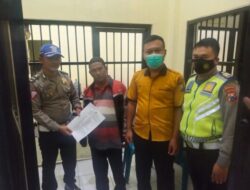 Lantaran Tidak Bertanggung Jawab Mantan Kades Jurang Sapi Di Tahan.