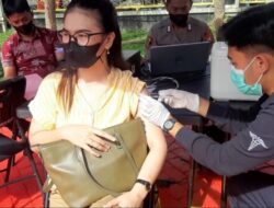 Memasuki Akhir Tahun, Polres Batu Maksimalkan Vaksinasi
