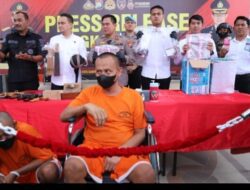 Dua Dukun Palsu Pengganda Uang Berhasil Diamankan Polres Gresik