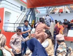 KSOP Kelas IV Panarukan Gelar Kegiatan Pengamanan Mudik Gratis di Pelabuhan Jangkar
