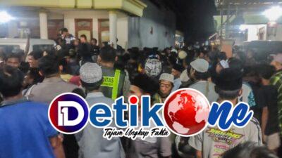 Redam Emosi Warga, Kapolres Probolinggo Kota Pimpin Proses Evakuasi Terduga Pelaku Curanmor 
