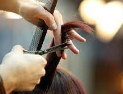 Cara Berpenampilan Menarik Dengan Model Rambut Yang Unik