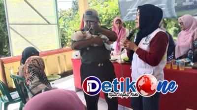 Koramil Raas Dampingi Tim Kesehatan Jatim Laksanakan Edukasi Stunting di Desa Alasmalang