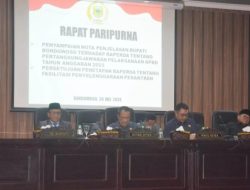Pj Bupati Hadiri Rapat Paripurna DPRD Kabupaten Bondowoso Bahas Pertanggung Jawaban APBD Tahun 2023