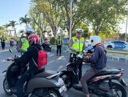 Hari Kedua Operasi Patuh Semeru 2024, Satlantas Polres Situbondo Tilang Puluhan Pengendara 