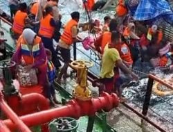 Kecelakaan Laut KLM Fajar Lorena yang Tenggelam Akibat Kebocoran di Perairan Situbondo