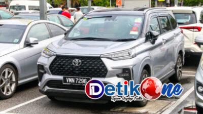Mobil Keluarga