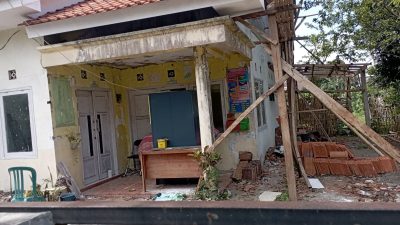 Diduga Proyek Siluman, Pembangunan Polindes di Desa Pejagan Bondowoso Mangkrak