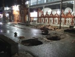 Diduga Akibat Truk Overload, Jembatan Wakduwak Desa Pancor Rusak dan Bocor