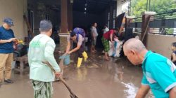 Implementasi Program Presisi ke-5, Kapolsek Krejengan Pimpin Kerja Bakti Pascabanjir di Sokaan