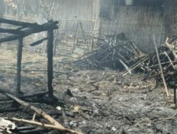 Kebakaran Hebat di Raas Sumenep, Dua Rumah dan Satu Warung Milik Warga Ludes